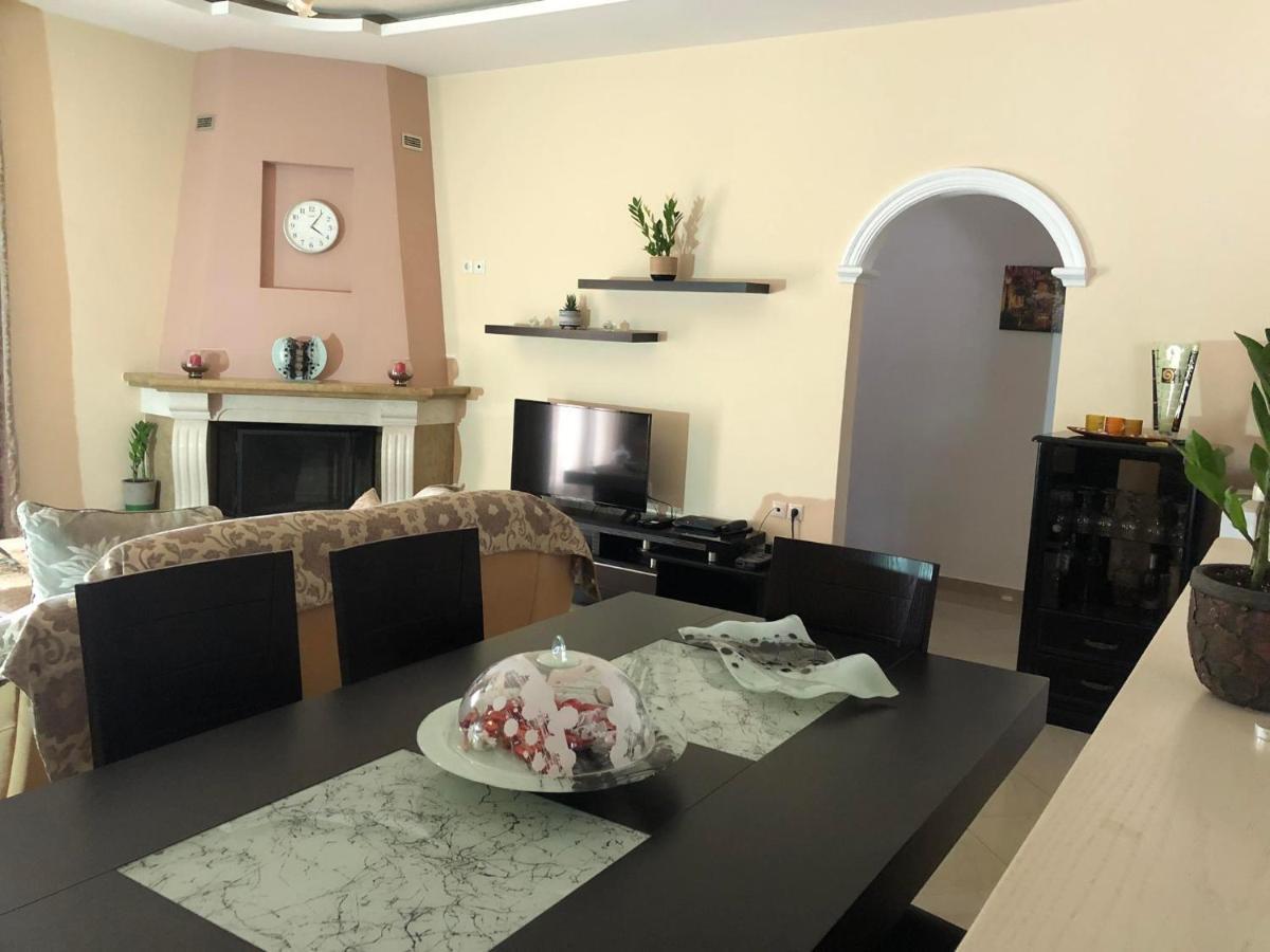 Milos Apartments 히마레 외부 사진